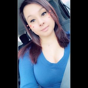 Meet your Posher, Ingrid